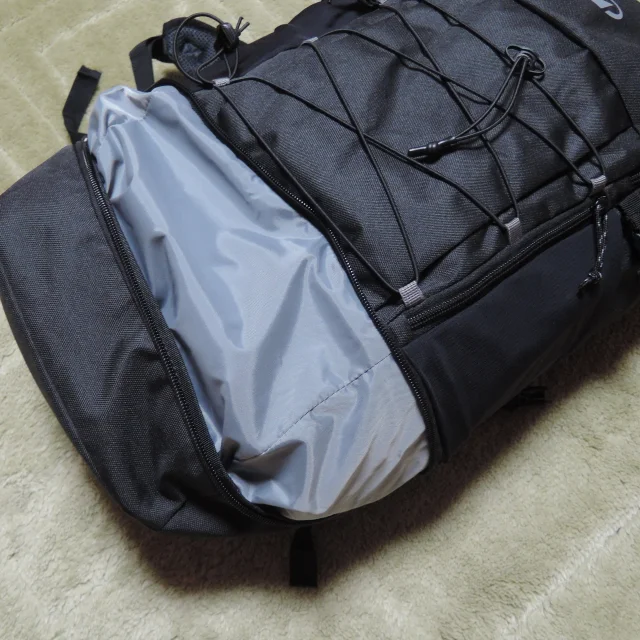 QUECHUA Arpenaz 500 30L 底部ポケットの注意